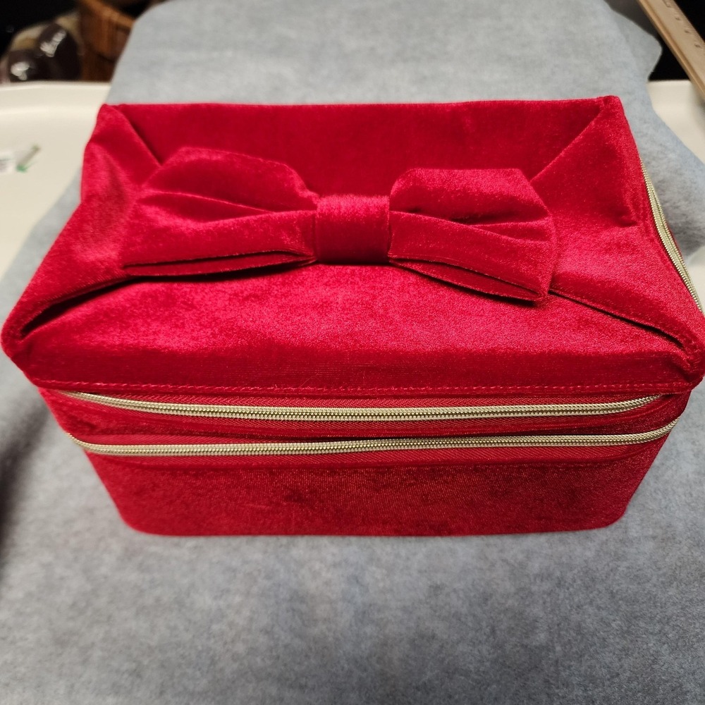Estee Lauder Red Velvet Bow Cosmetic Bag Double Zip Travel Makeup Case Storage